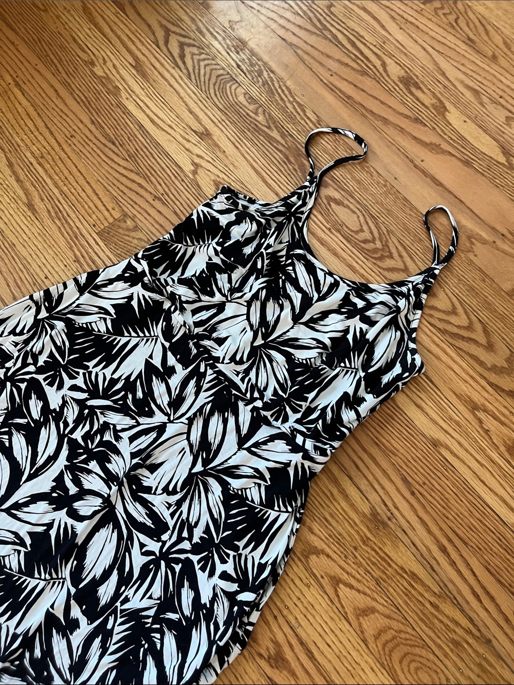 LOFT Black White Tropical Print Dress Medium Sleeveless Fit Flare - Picture 4 of 5